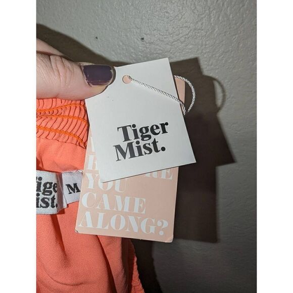 Tiger Mist Women's Brentley Skirt Pop Coral Medium NWT - Picture 5 of 10